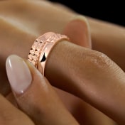 The Viridiana Band Ring - thumb 4