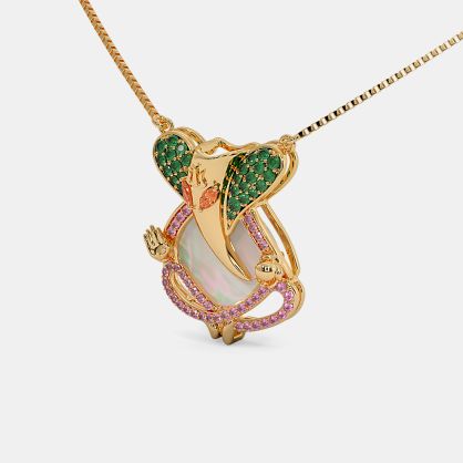 The Harvighna Pendant Necklace
