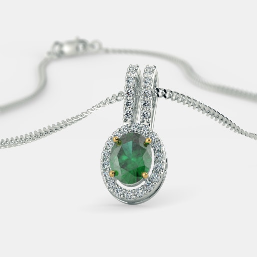 The Stately Charm Pendant