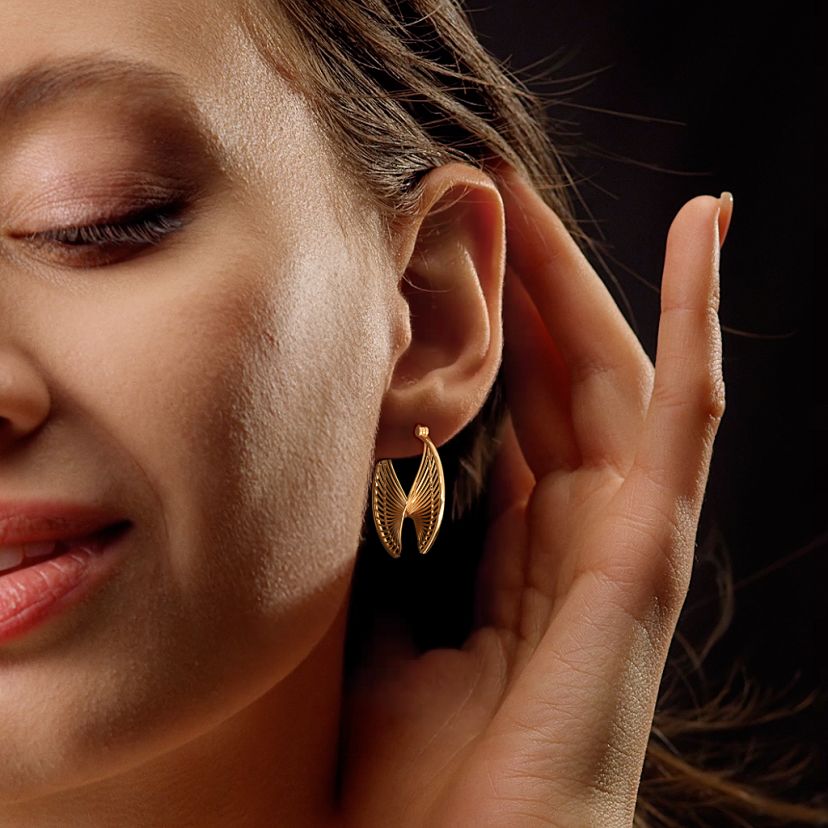 The Trellis Hoop Earrings - image 3