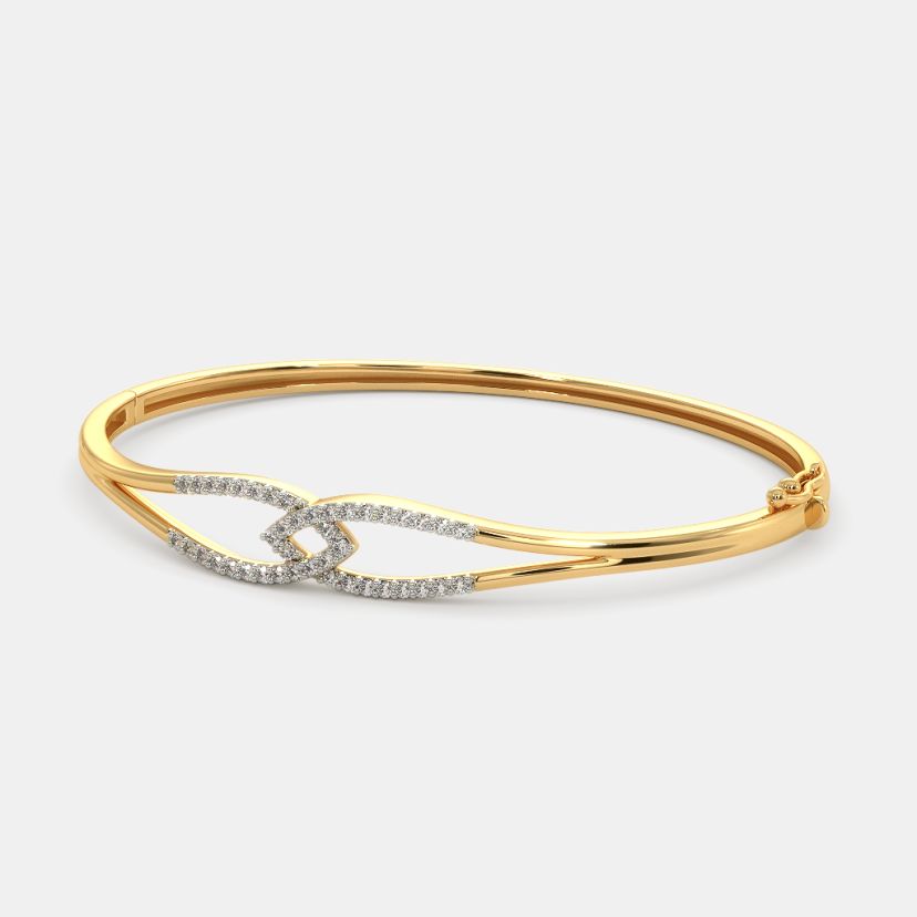 The Estrella Oval Bangle - Angle View 2