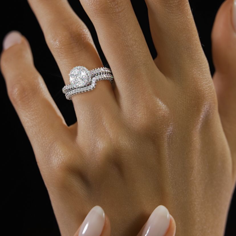 The Rocio Bridal Ring Set - image 4